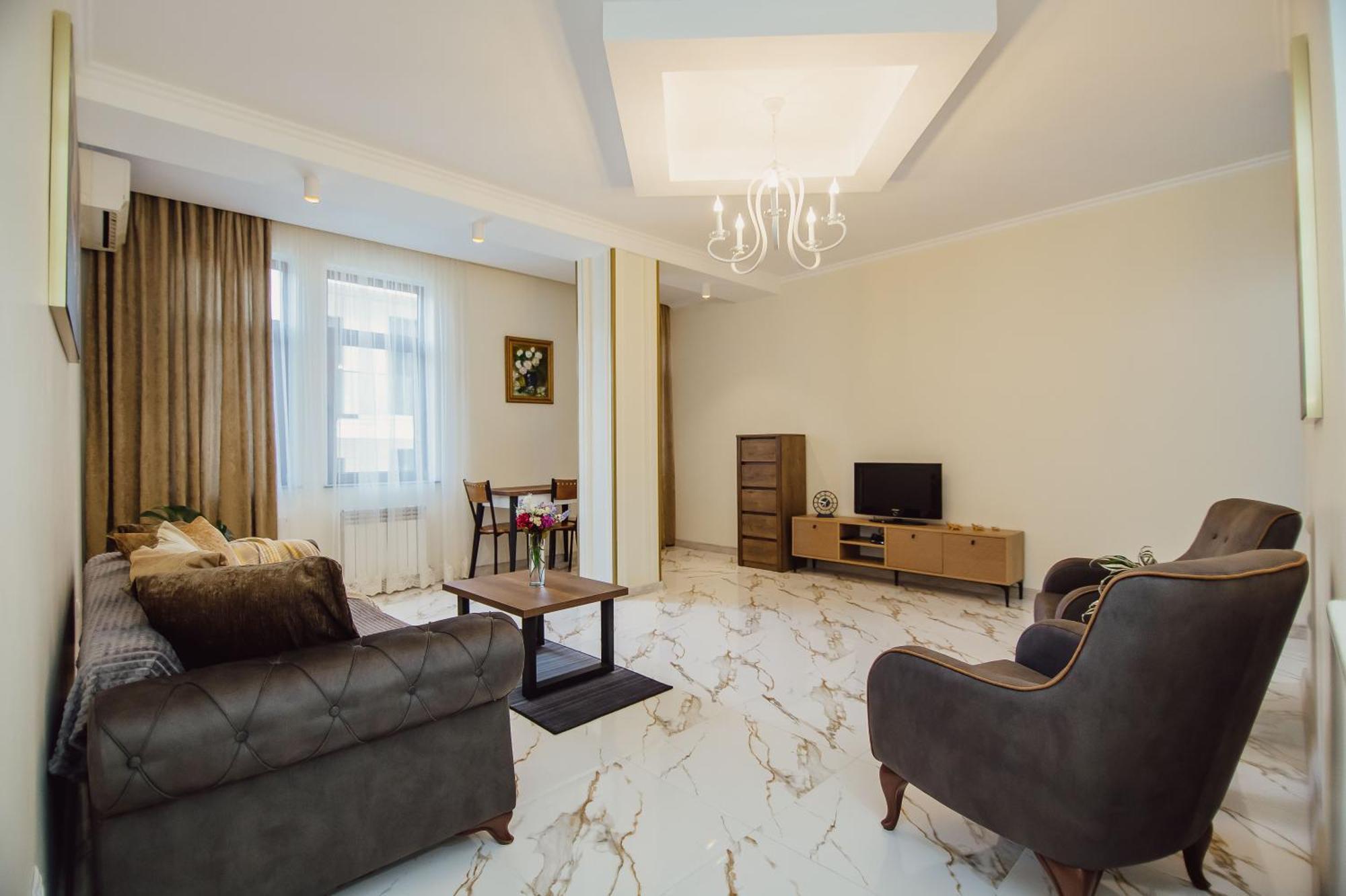 Ekaterine'S Apartments 바투미 객실 사진